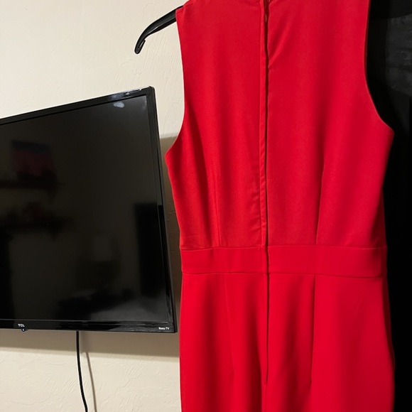 Dress - Picture 3 of 3